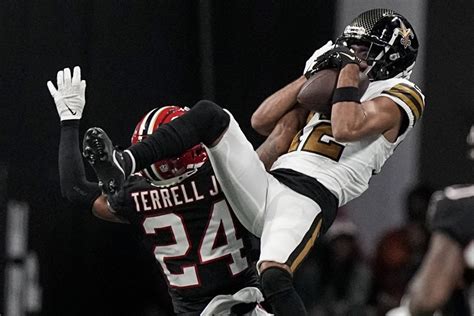 Falcons CB A.J. Terrell cleared from concussion protocol, set to play vs Bucs